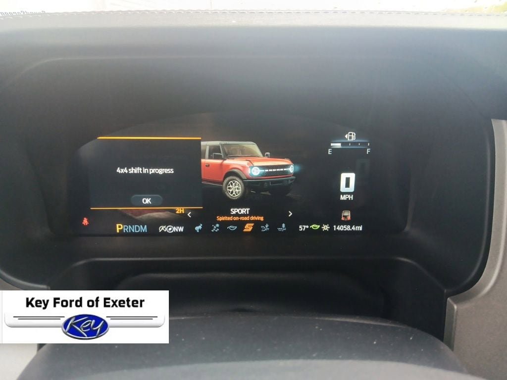 Certified 2025 Ford Bronco Outer Banks w/ Sasquatch Package AWD/4WD image 41