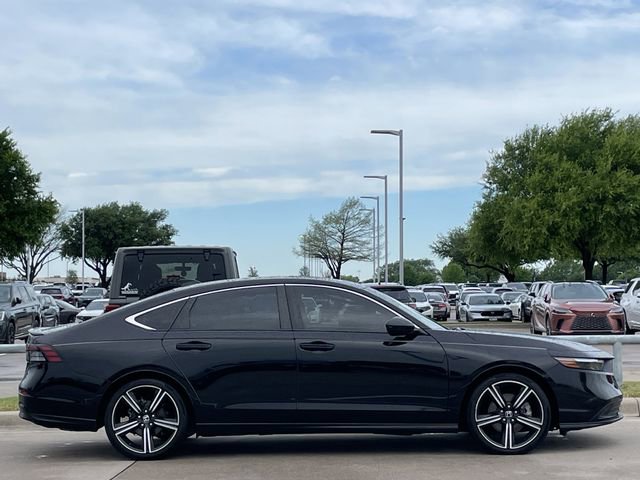 Used 2023 Honda Accord Sport image 3