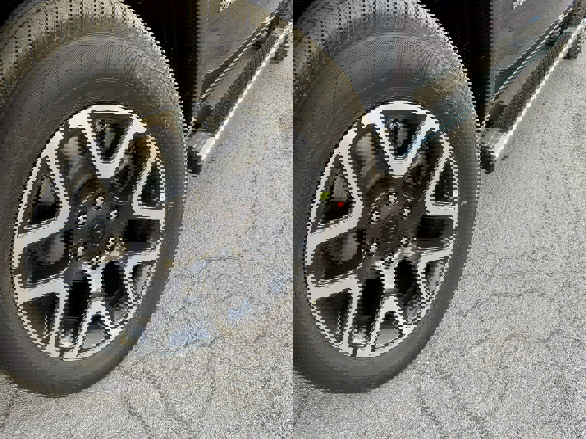 New 2026 RAM 1500 Laramie image 8