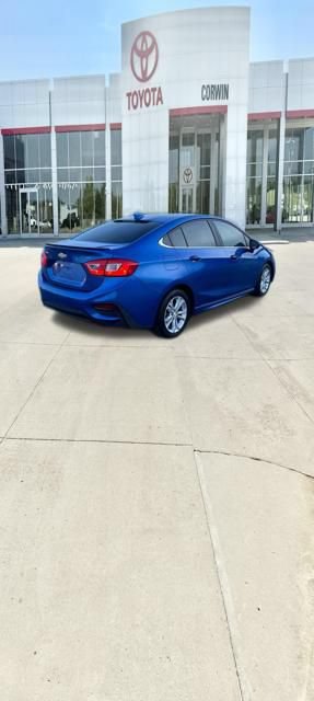 Used 2016 Chevrolet Cruze LT w/ Sun And Sound Package FWD image 38
