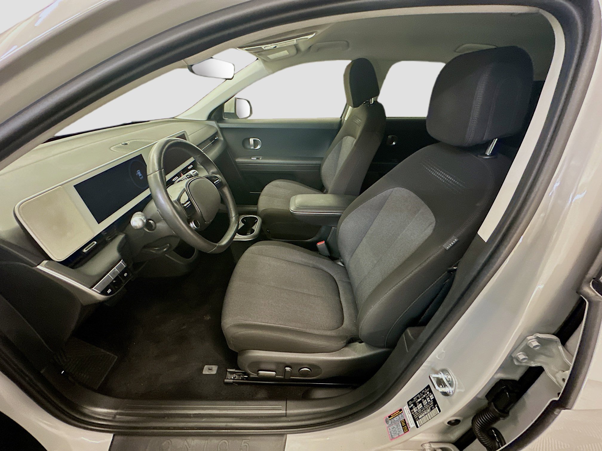 Used 2024 Hyundai Ioniq 5 SEL AWD/4WD image 13