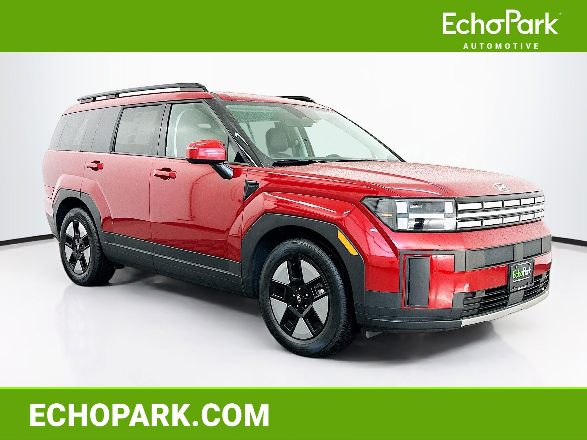 Used 2025 Hyundai Santa Fe SEL image 1