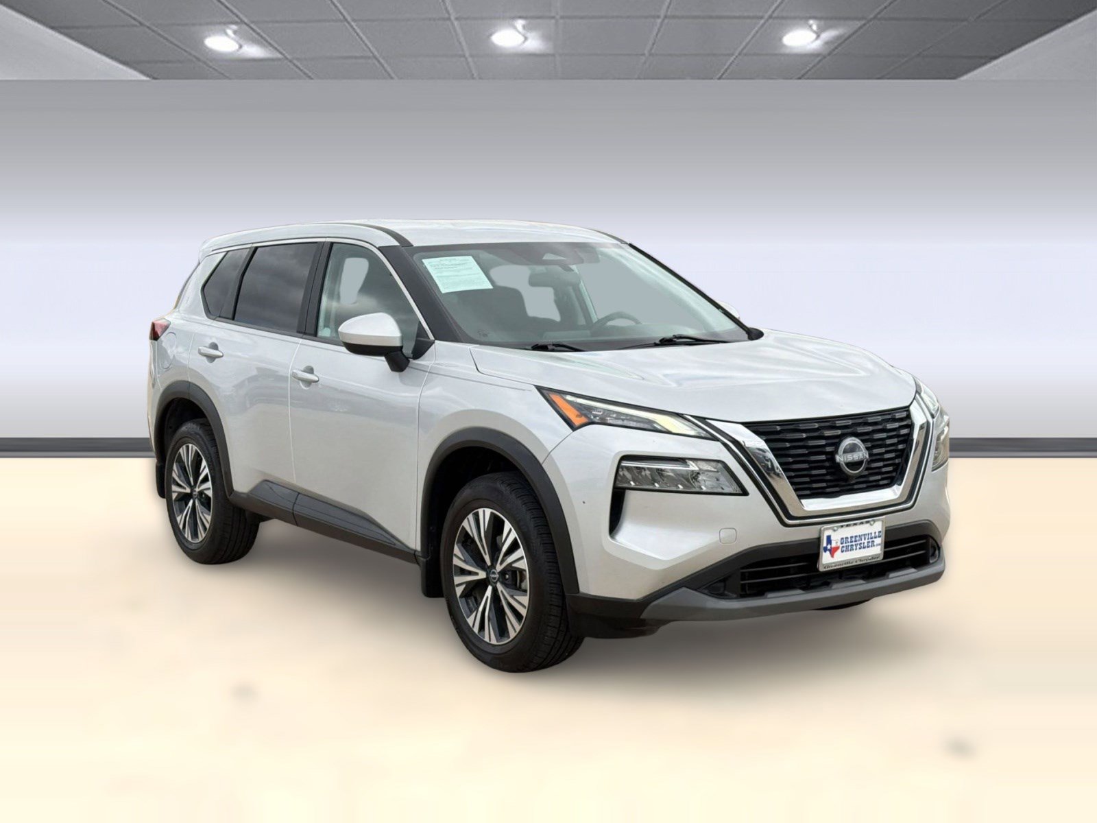 Used 2023 Nissan Rogue SV image 7