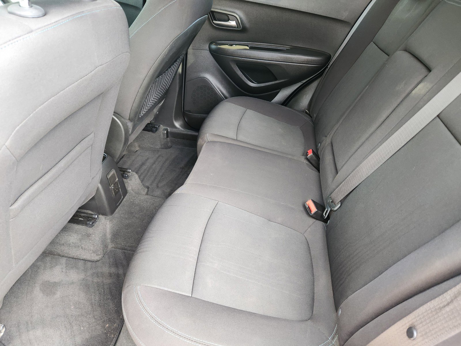 Used 2015 Chevrolet Trax LT image 12