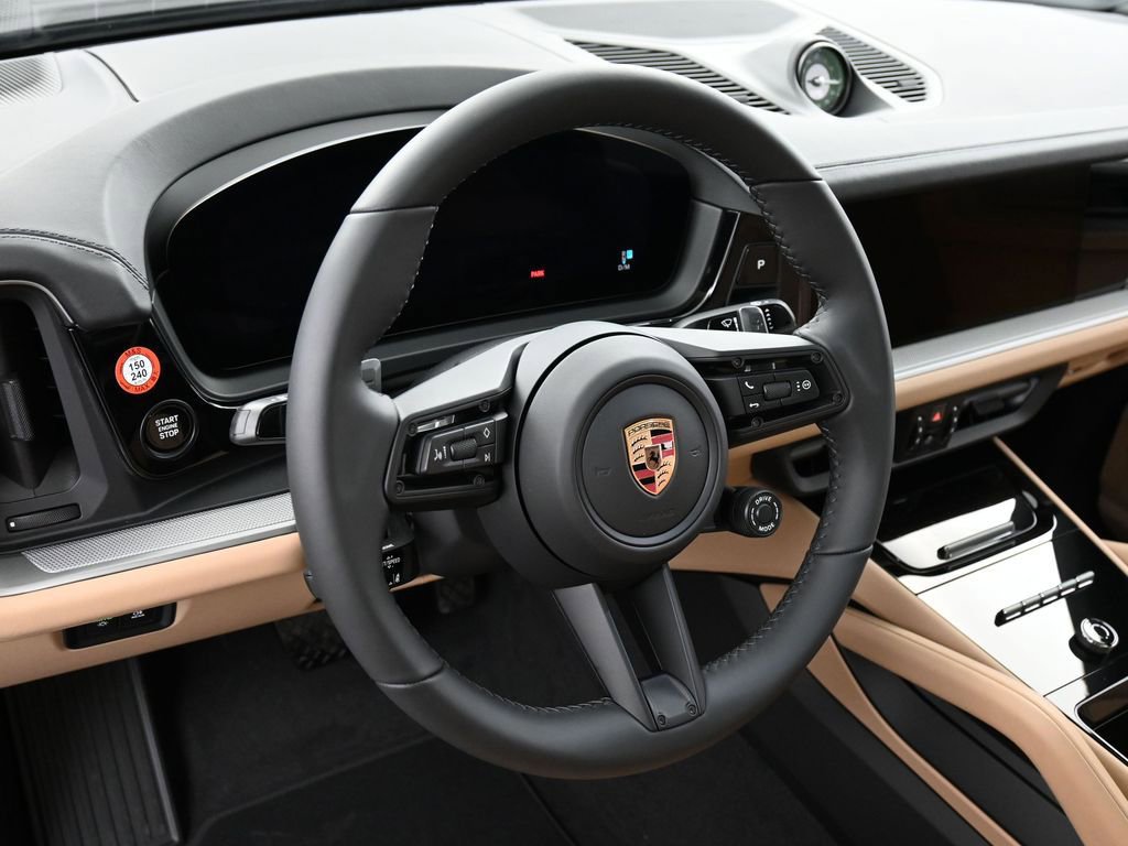 New 2026 Porsche Cayenne Coupe image 17