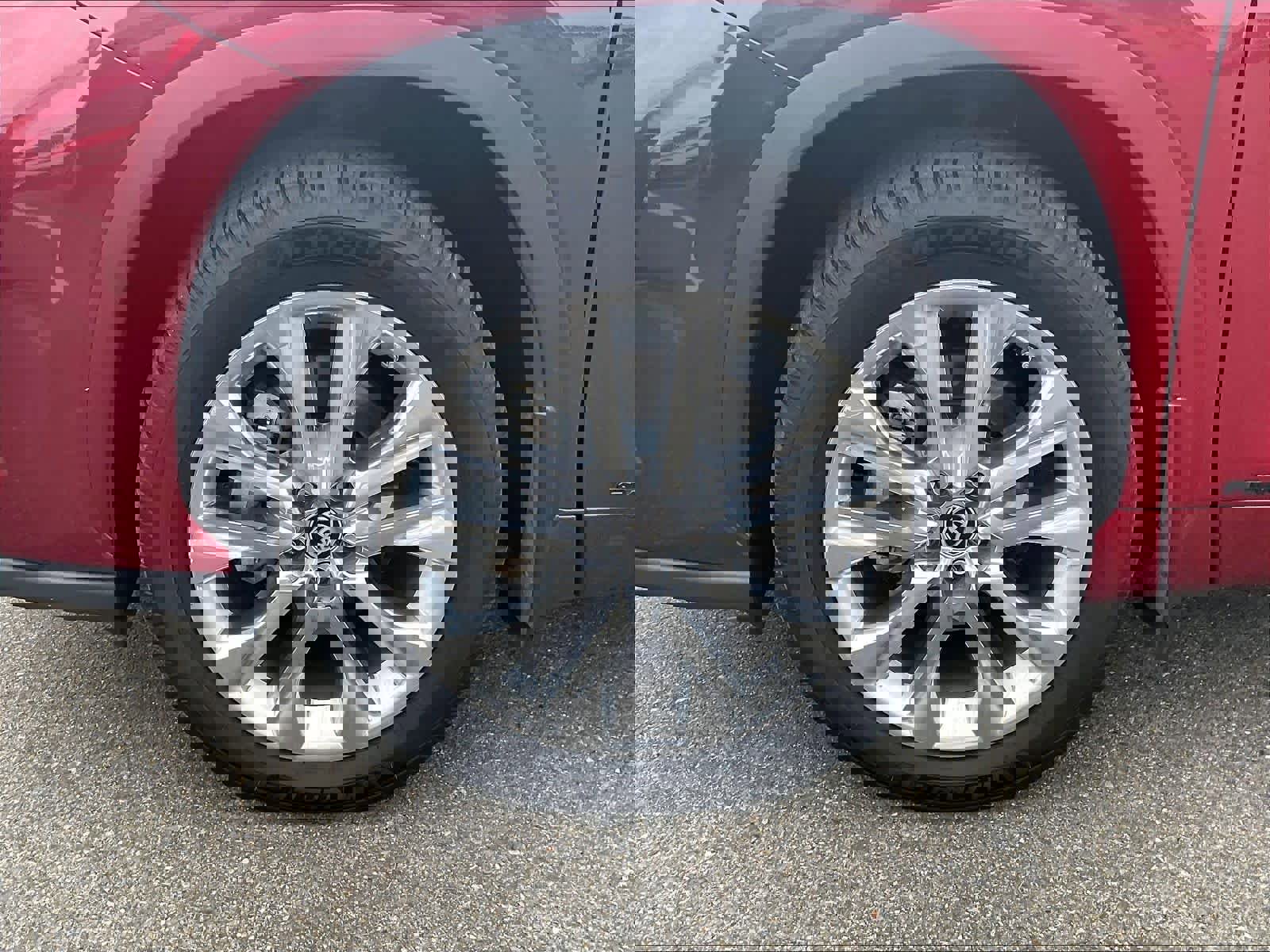 Used 2021 Toyota Highlander Limited image 11