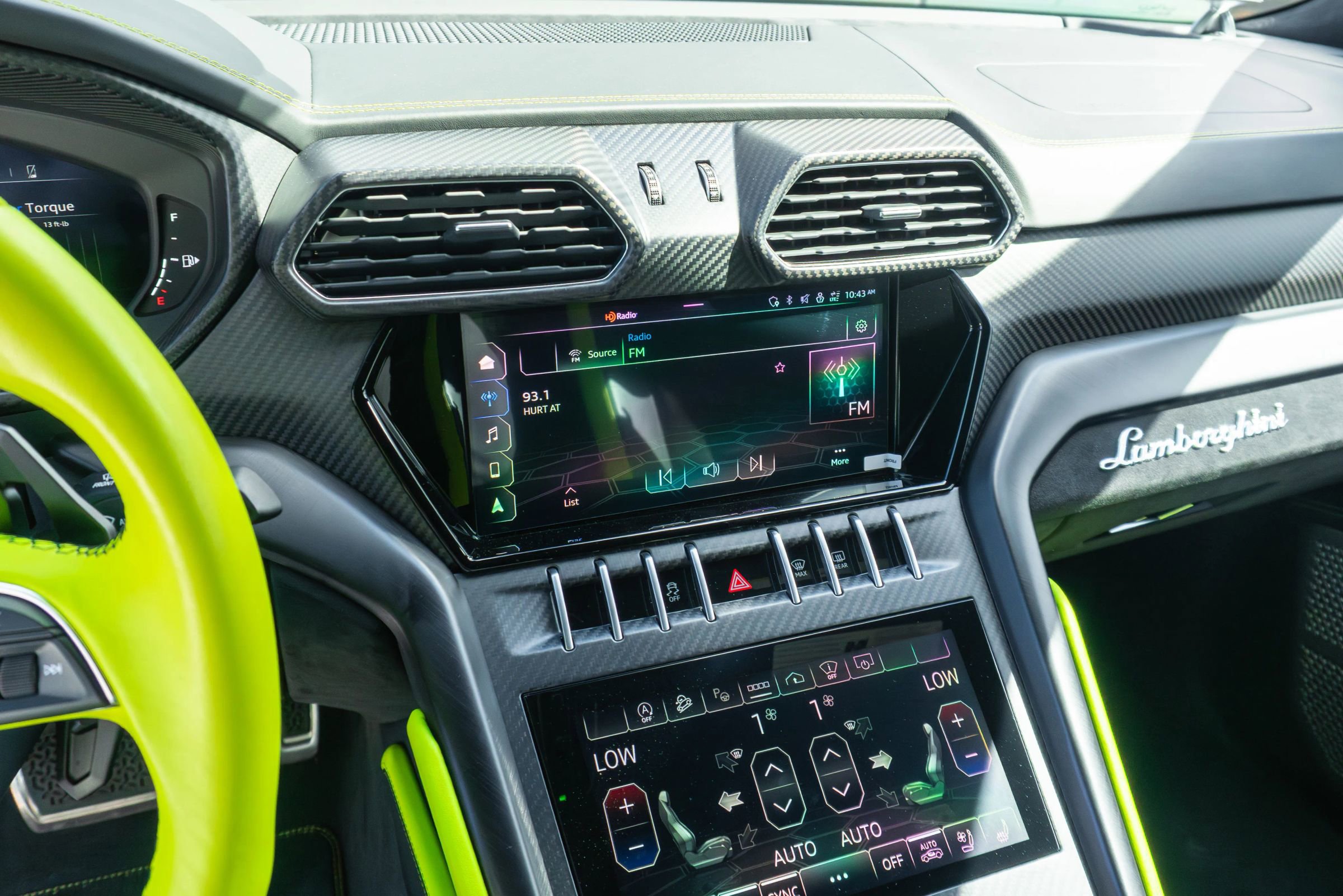 Used 2022 Lamborghini Urus image 68