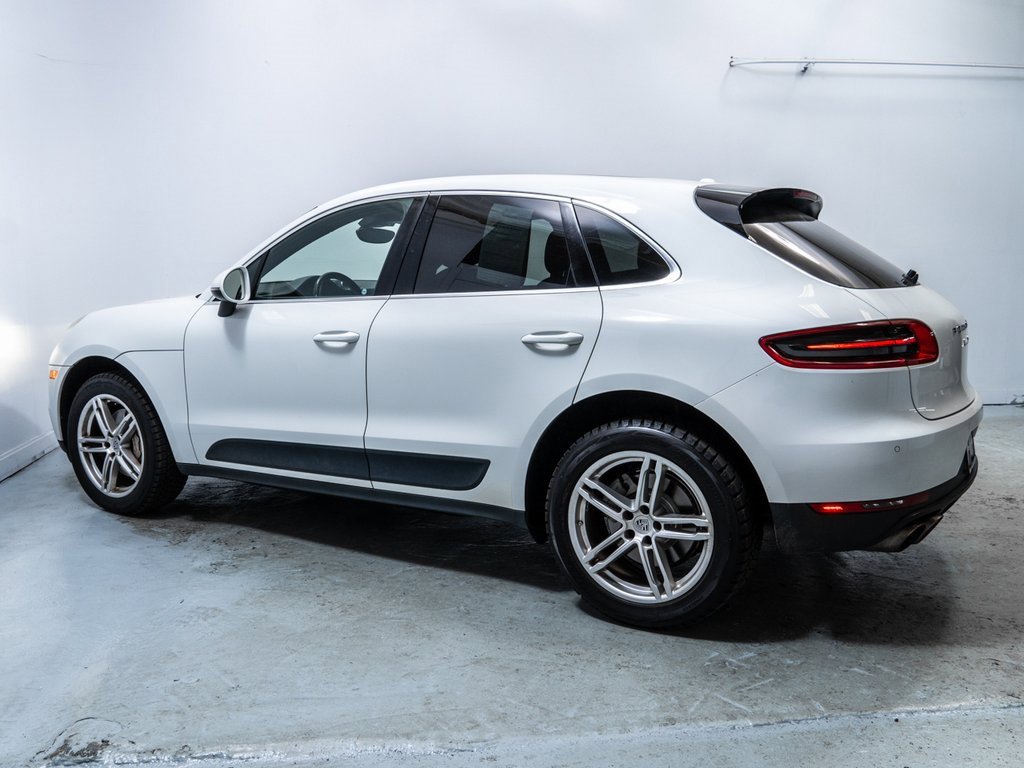 Used 2017 Porsche Macan S image 2
