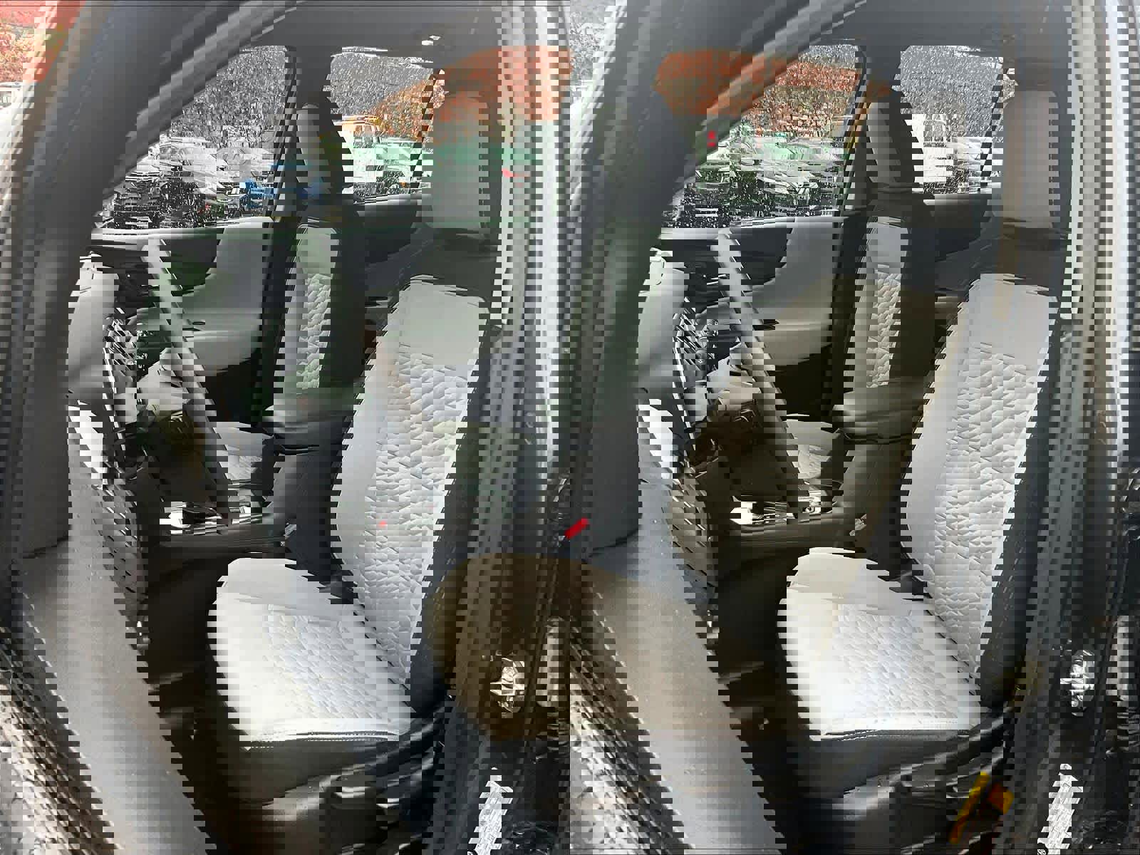 Used 2019 Chevrolet Equinox LS image 10