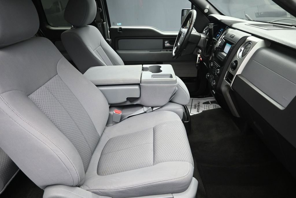 Used 2013 Ford F150 XLT w/ Luxury Equipment Group RWD image 35