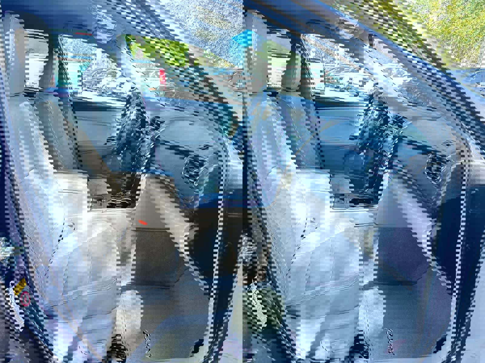 Used 2017 Toyota Camry XLE image 17