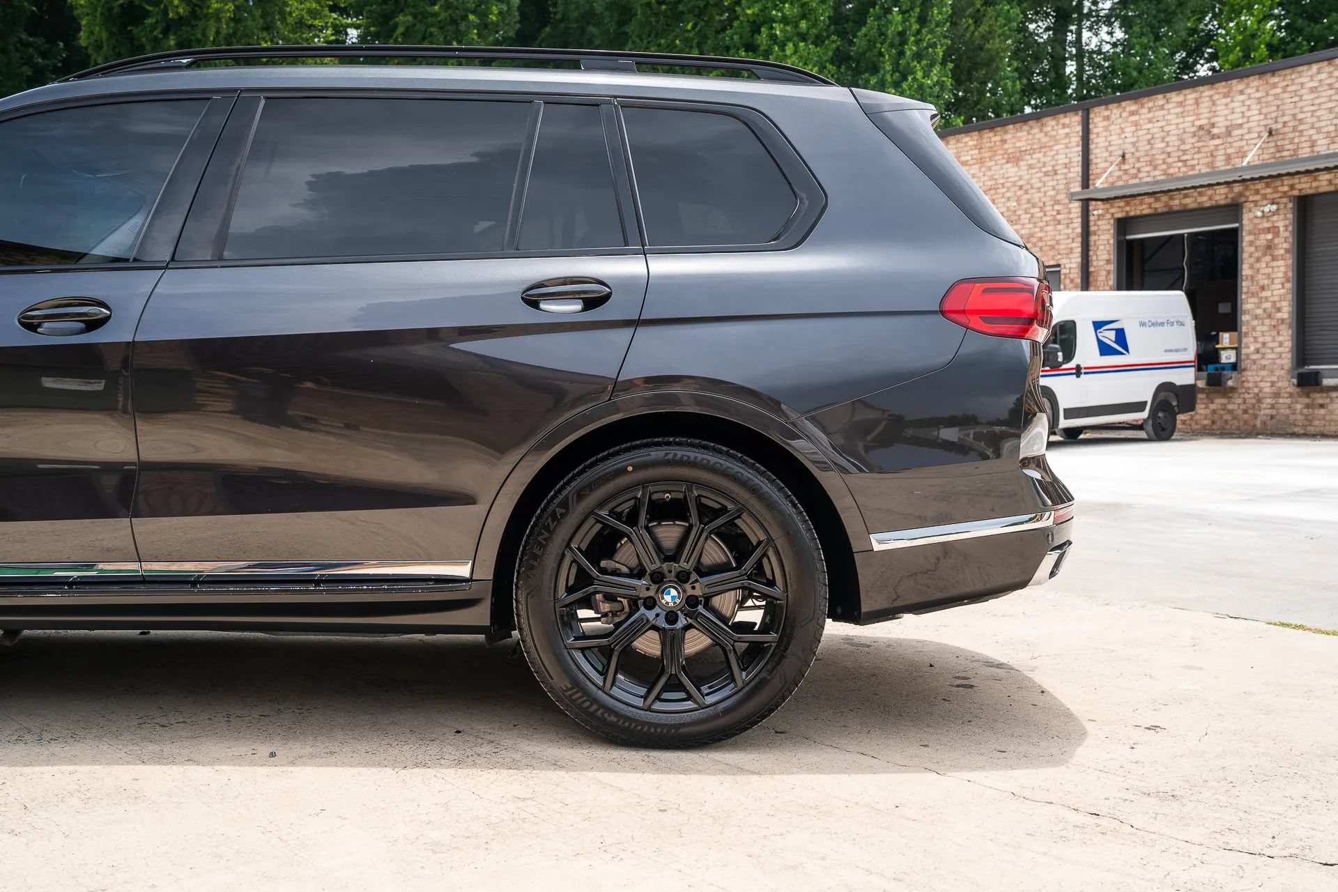 Used 2020 BMW X7 xDrive40i w/ Cold Weather Package AWD/4WD image 5