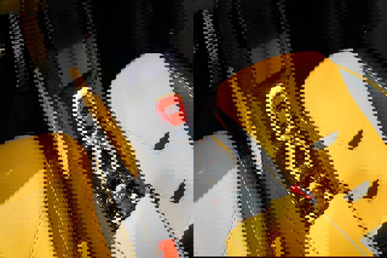 Used 2023 Lamborghini Huracan EVO image 13