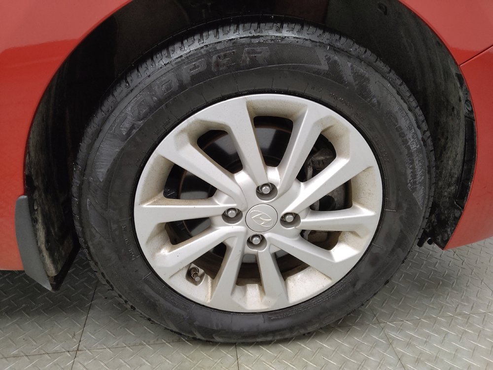 Used 2019 Hyundai Accent SEL FWD image 31