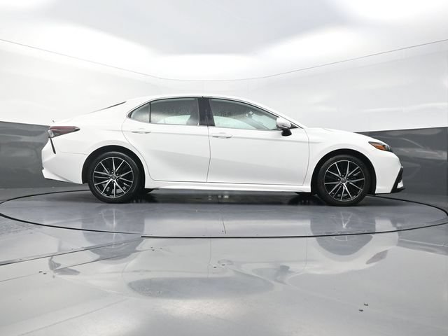 Certified 2024 Toyota Camry SE FWD image 37