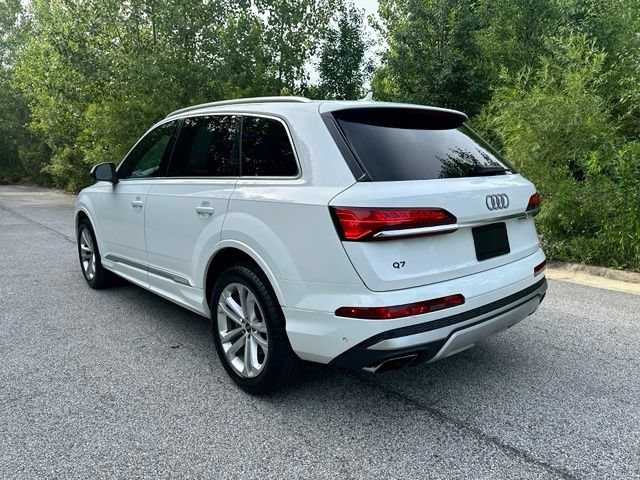 Used 2025 Audi Q7 3.0T Premium Plus AWD/4WD image 8