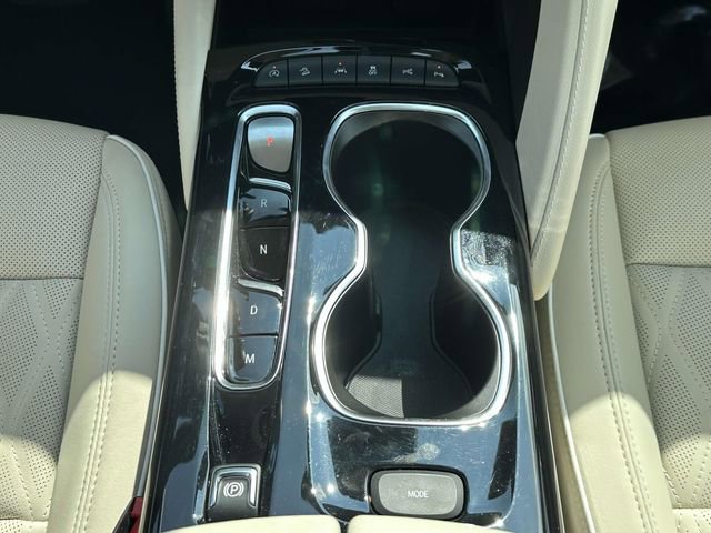 Used 2023 Buick Envision Avenir image 23