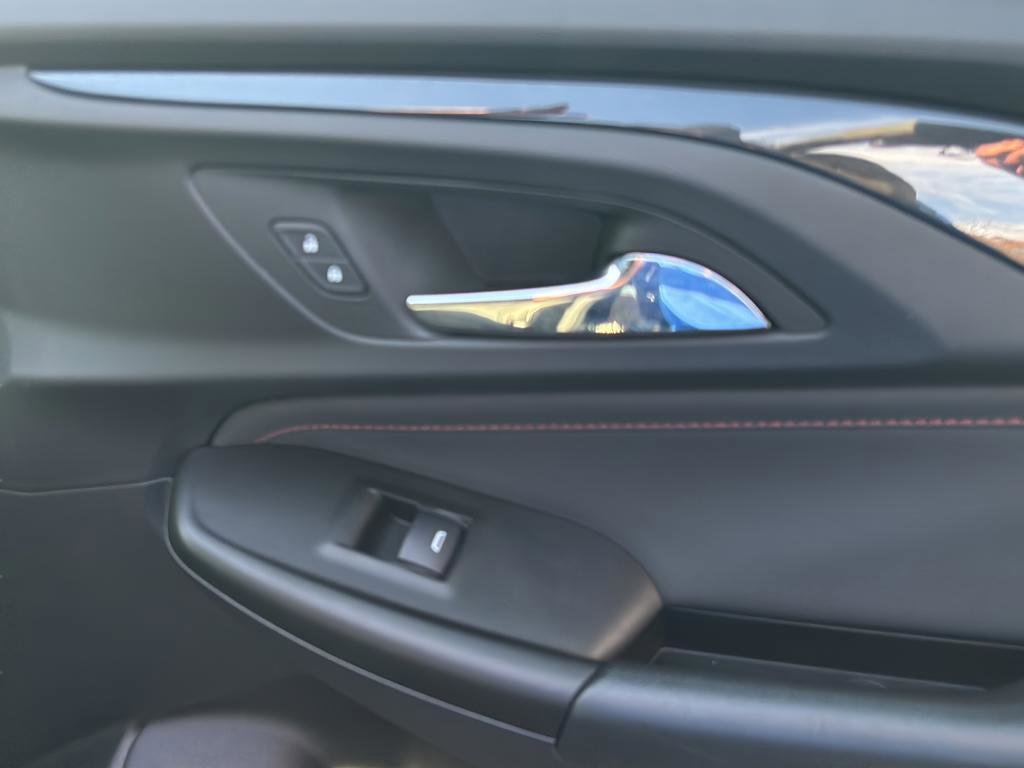 Used 2023 Chevrolet TrailBlazer RS w/ Convenience Package image 37