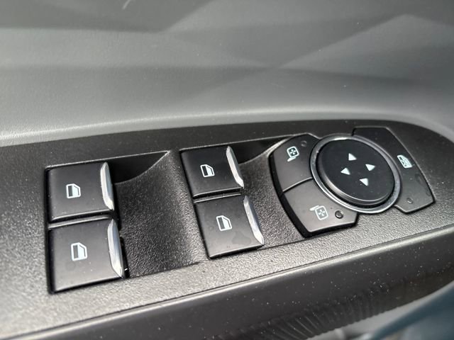 Used 2025 Ford Maverick Lobo image 15