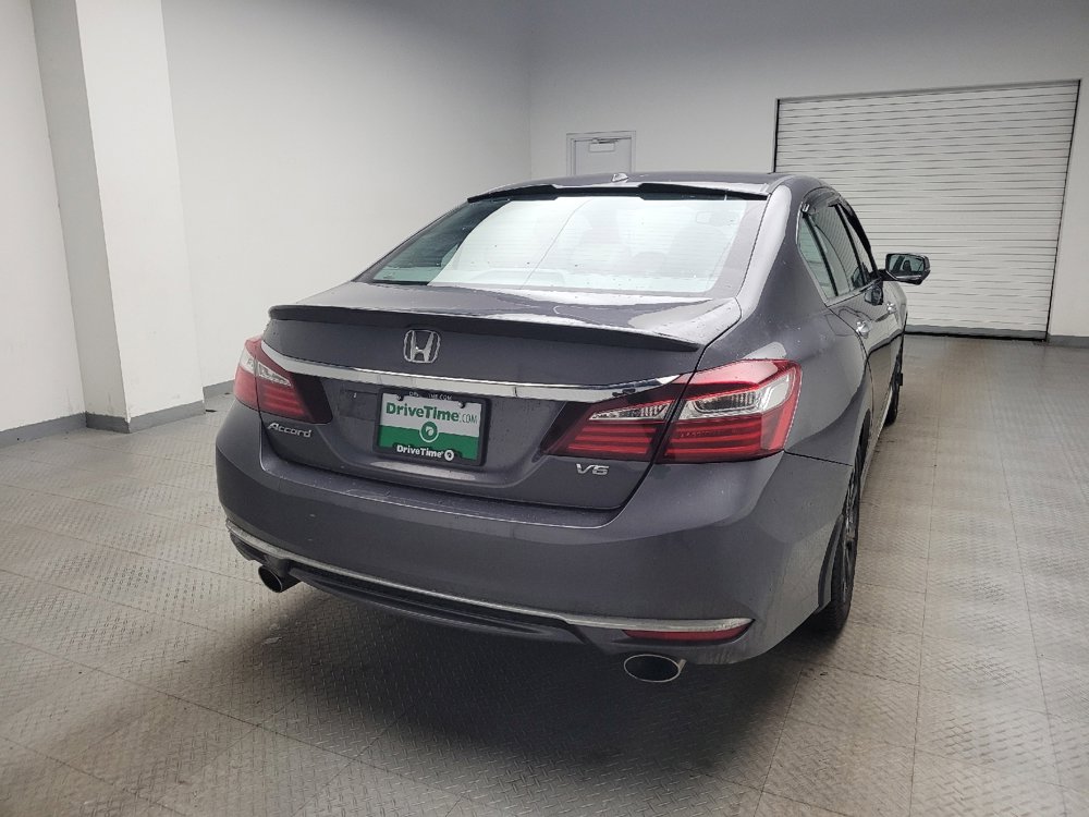 Used 2017 Honda Accord EX-L image 7