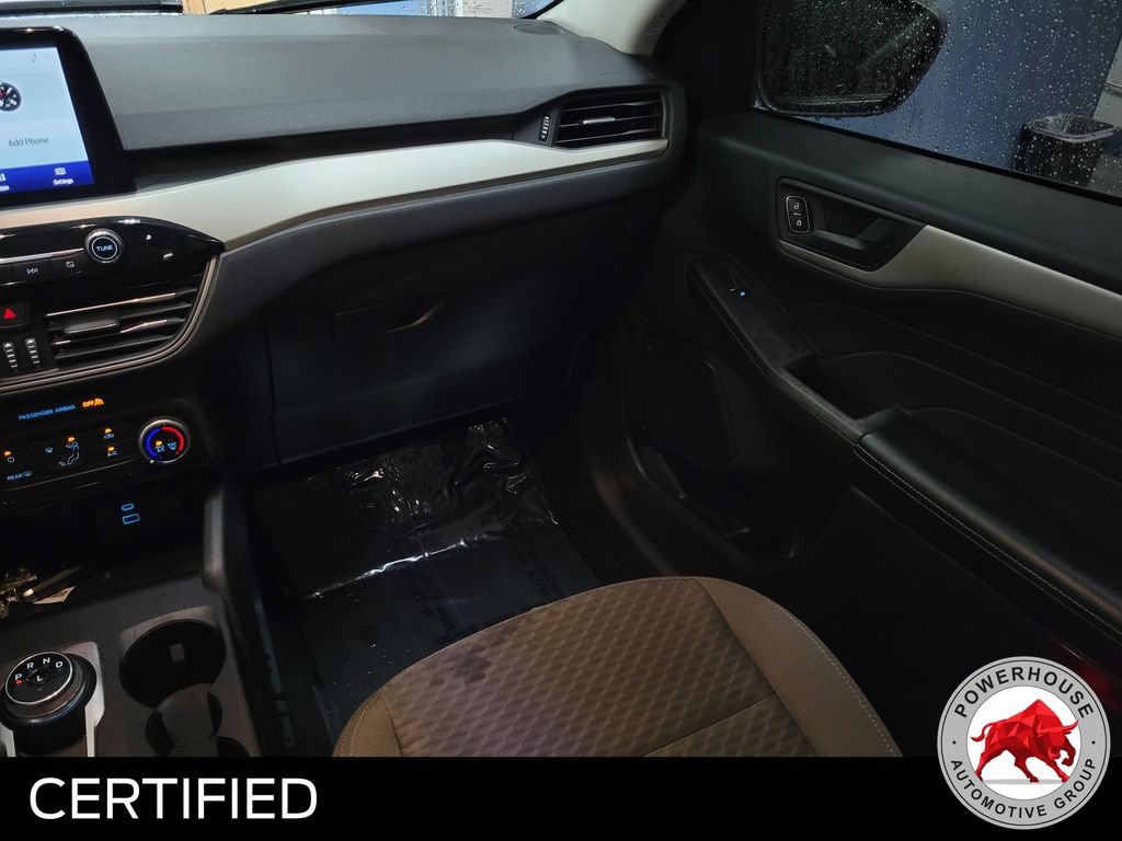 Used 2022 Ford Escape SE FWD image 18