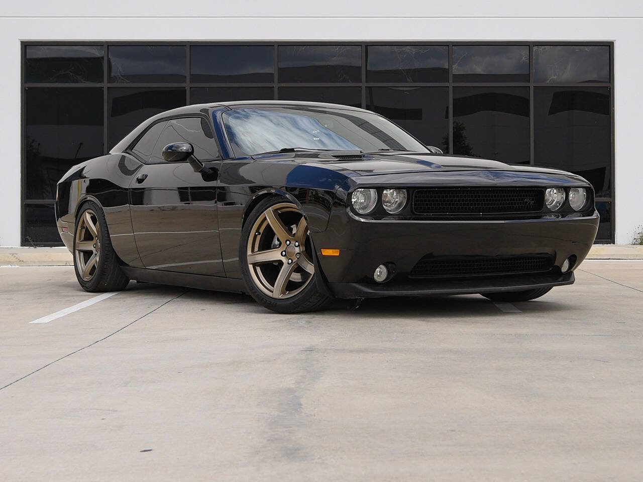Used 2014 Dodge Challenger R/T w/ R/T Redline Group