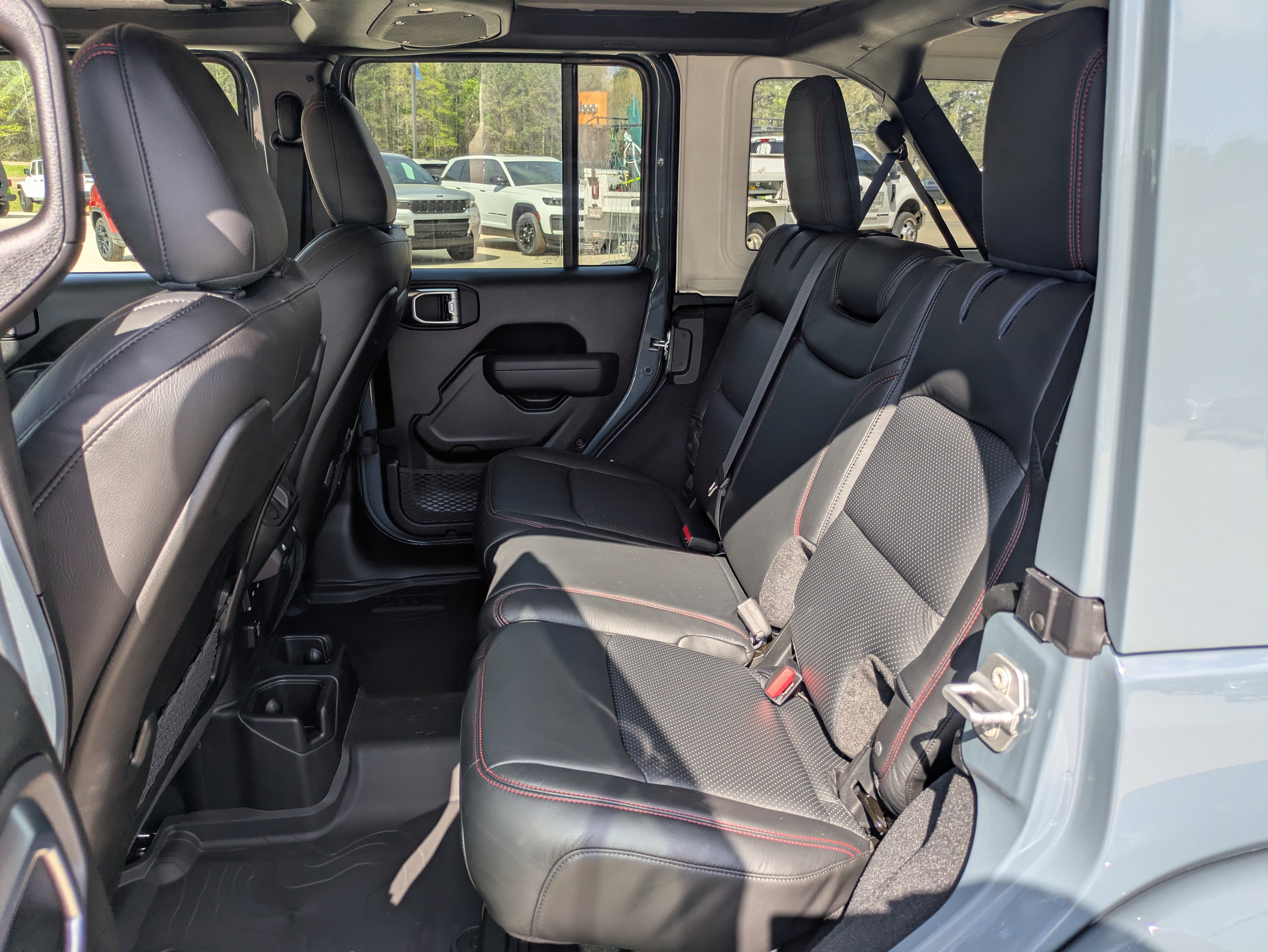 New 2026 Jeep Wrangler Unlimited Rubicon image 9