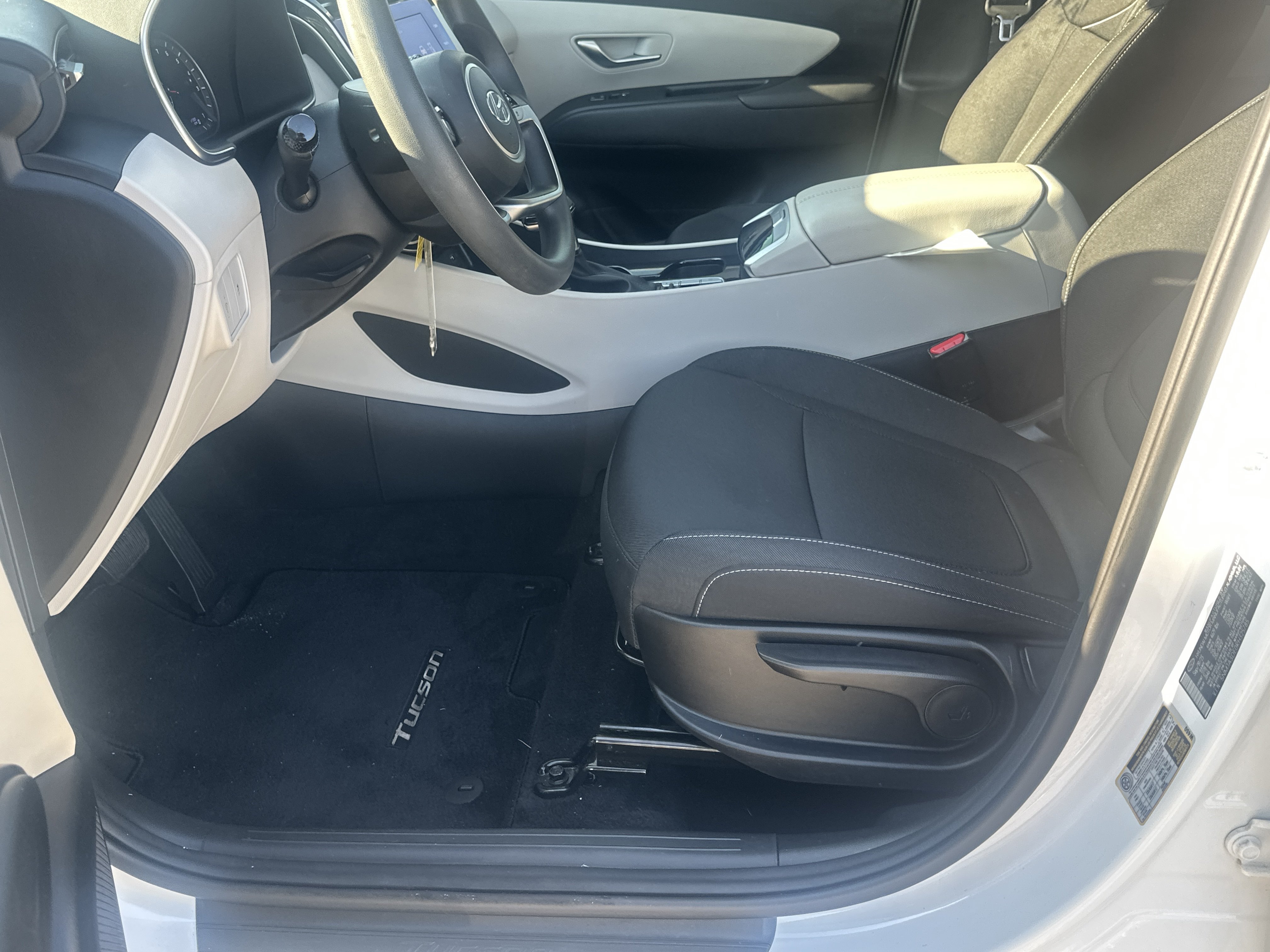 Used 2024 Hyundai Tucson SE FWD image 9