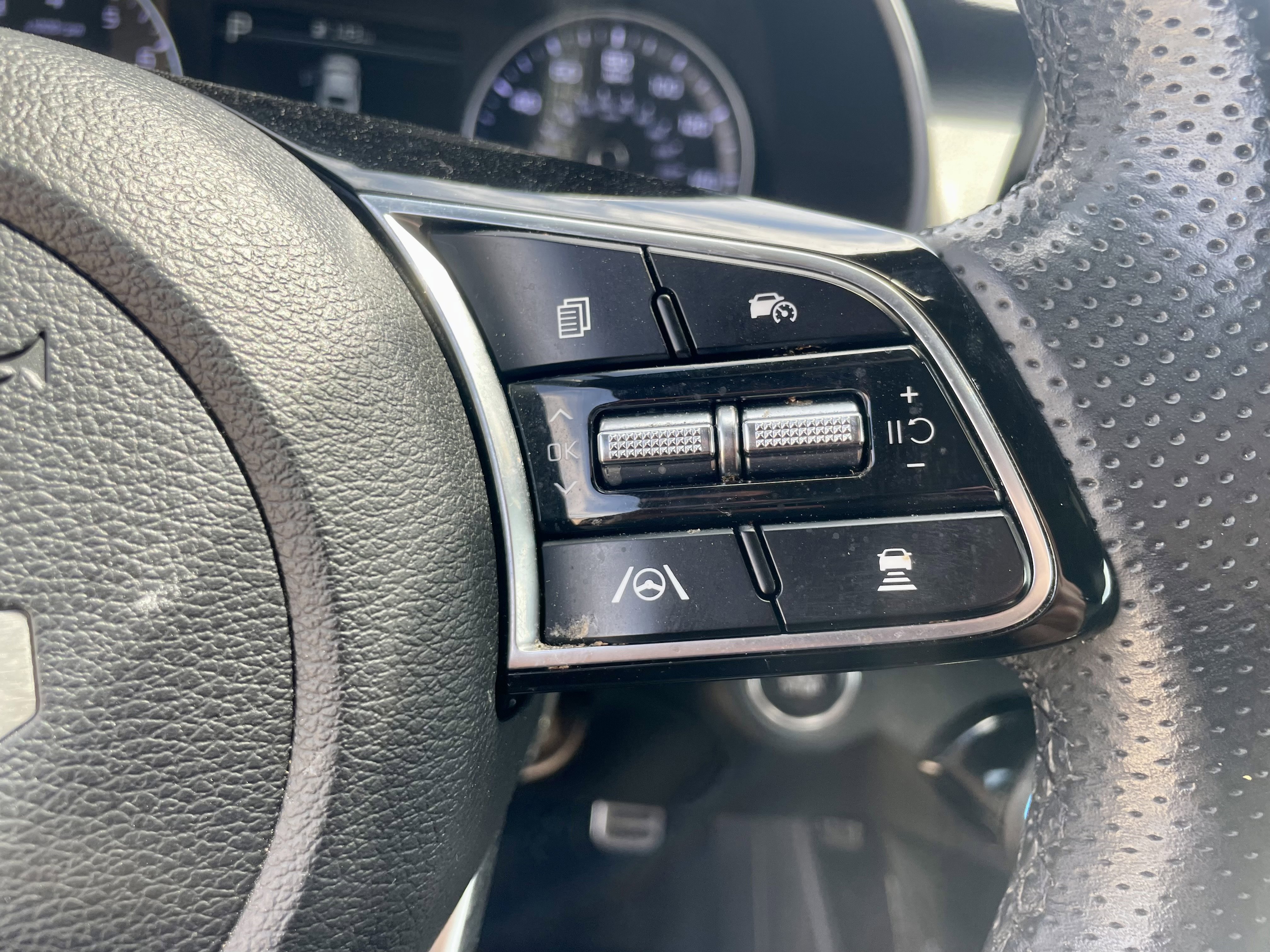 Used 2022 Kia Forte GT-Line w/ GT-Line Premium Package FWD image 17