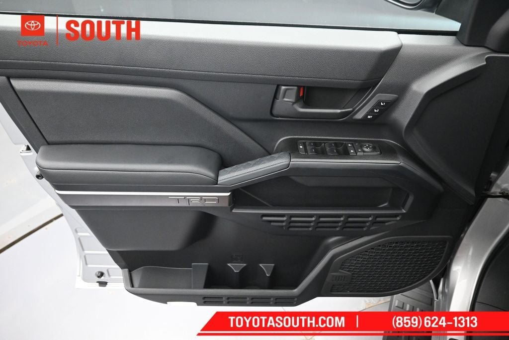 New 2026 Toyota 4Runner TRD Off-Road Premium AWD/4WD image 25