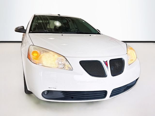 Used 2008 Pontiac G6 Sedan w/ Sport Package FWD image 3
