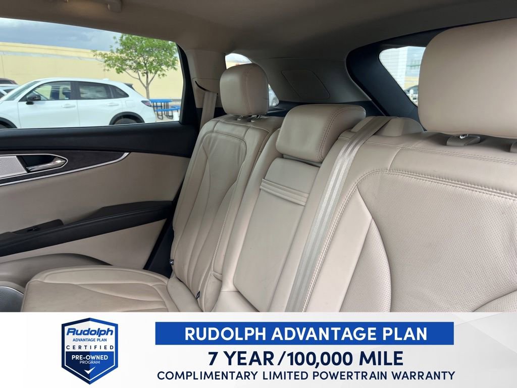 Used 2016 Lincoln MKX Reserve w/ Luxury Package FWD image 11
