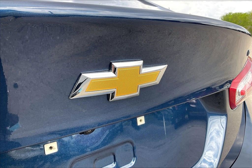 Used 2022 Chevrolet Malibu LT FWD image 27