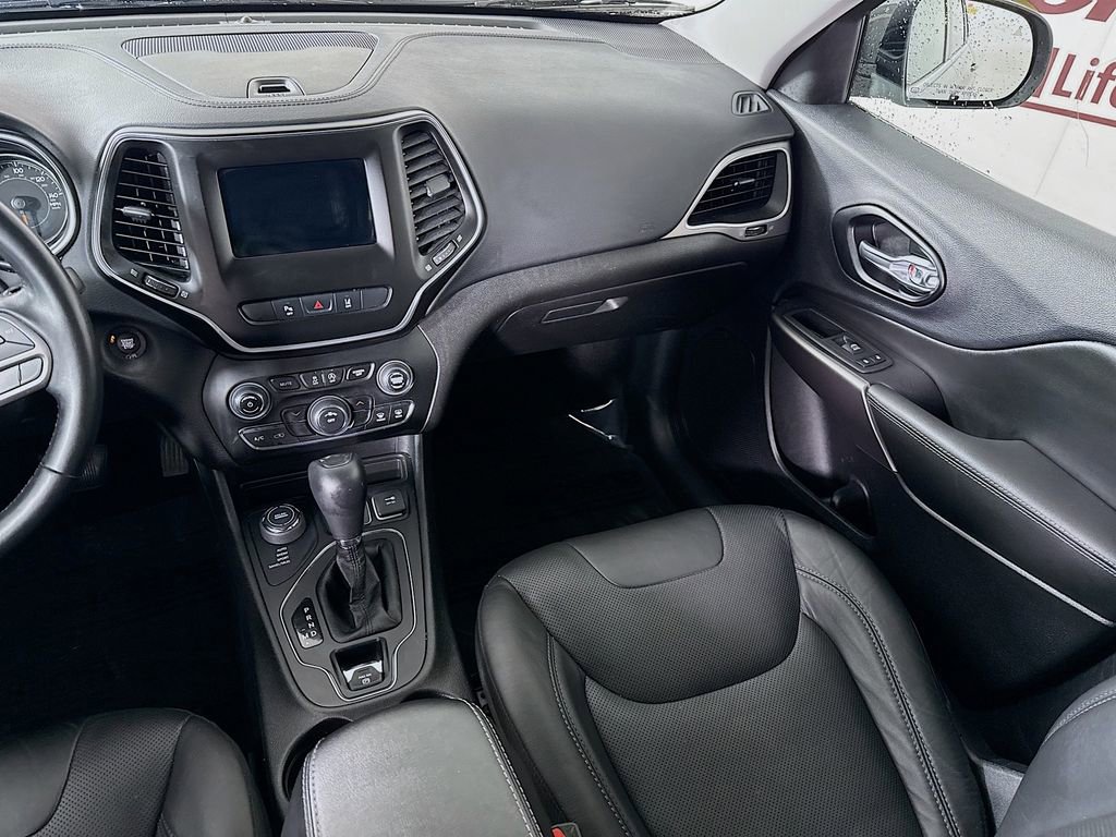 Used 2021 Jeep Cherokee Latitude Lux image 26