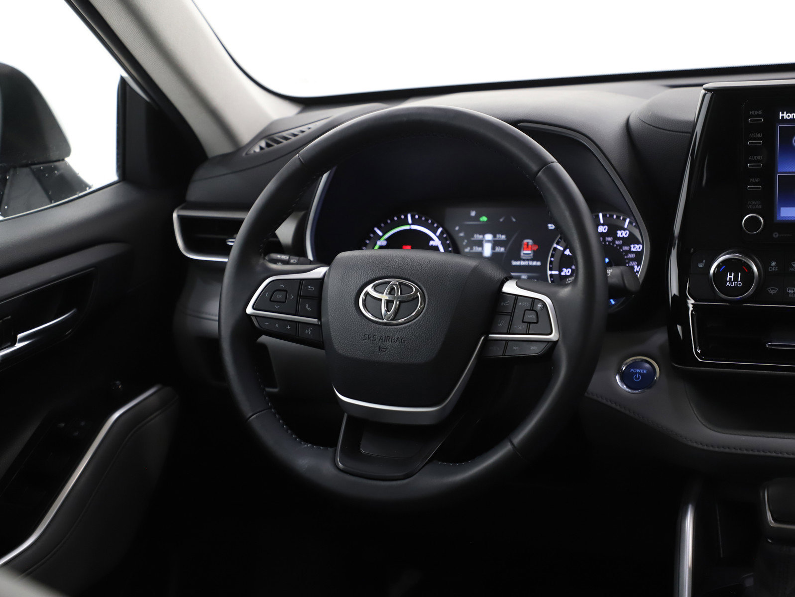 Used 2022 Toyota Highlander XLE image 15