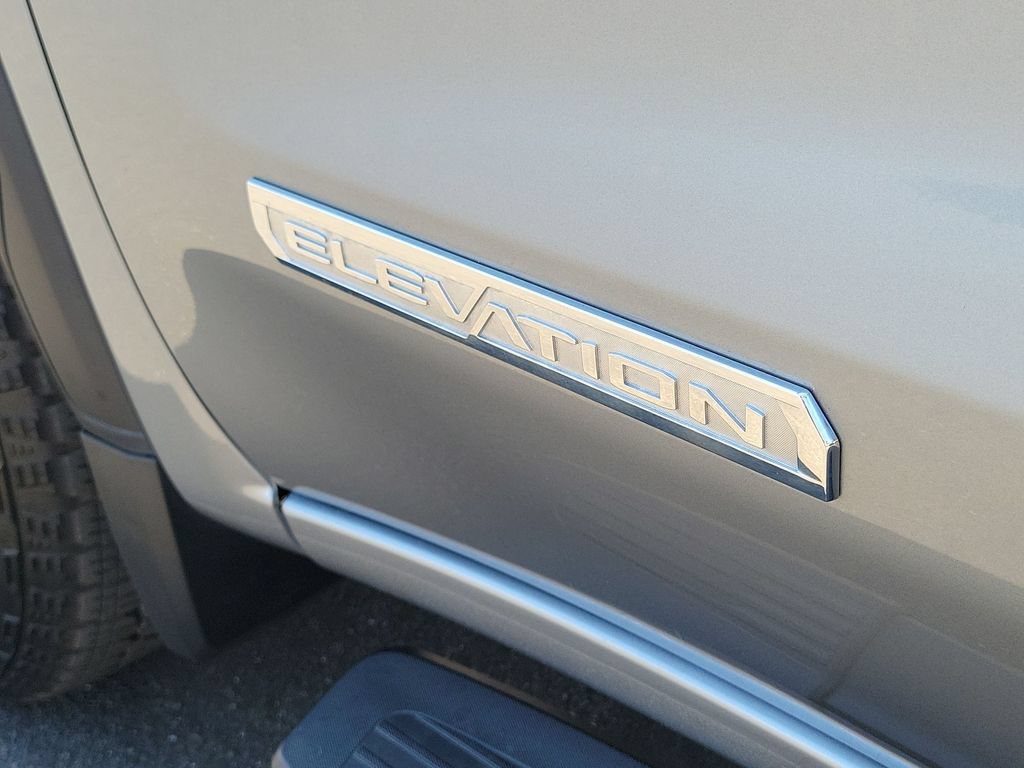 Used 2024 GMC Sierra 1500 Elevation w/ Elevation Premium Package AWD/4WD image 32