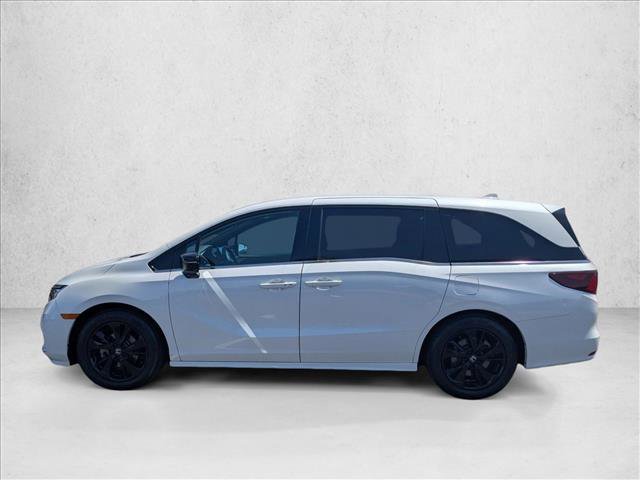 Used 2024 Honda Odyssey Sport image 11