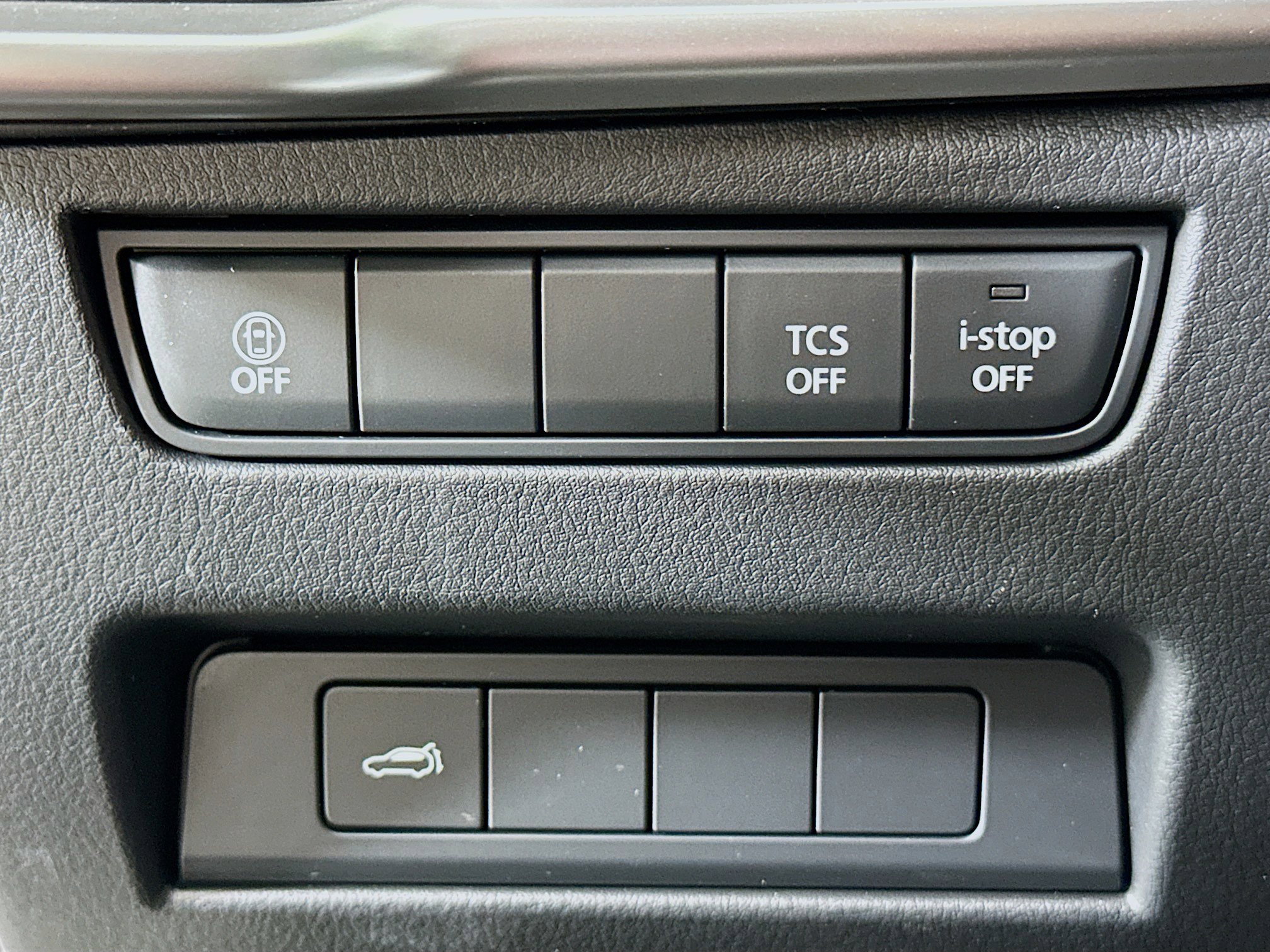 Used 2024 MAZDA CX-90 3.3 Turbo w/ Preferred Plus image 17