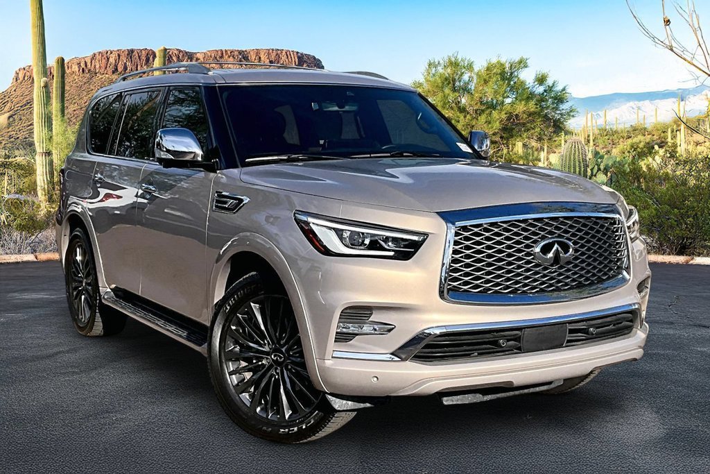 Used 2024 INFINITI QX80 Sensory w/ Cargo Package AWD/4WD image 12
