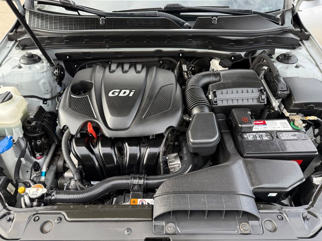 Used 2012 Kia Optima LX w/ Convenience Pkg image 10