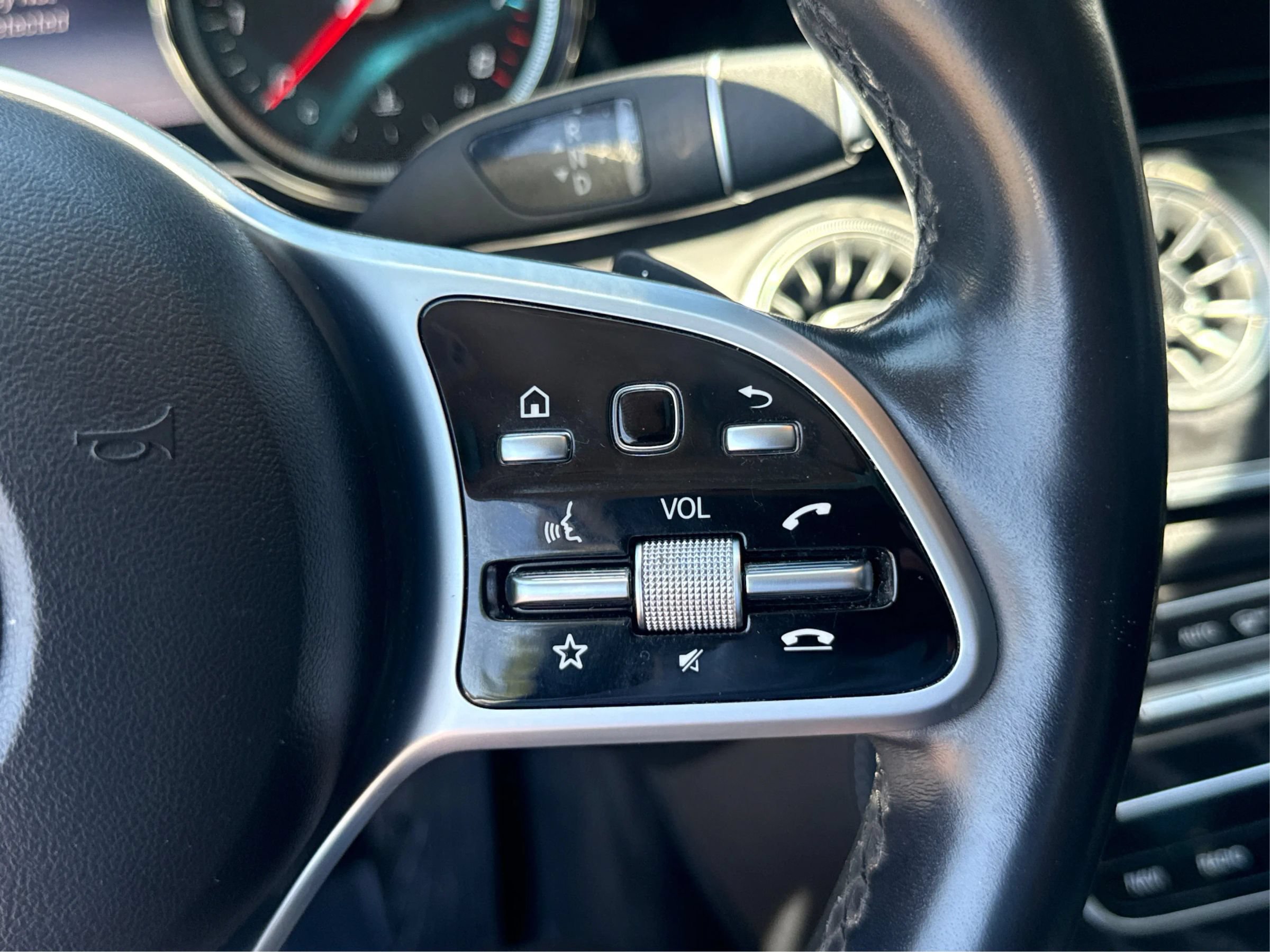 Used 2019 Mercedes-Benz E 450 Coupe image 35