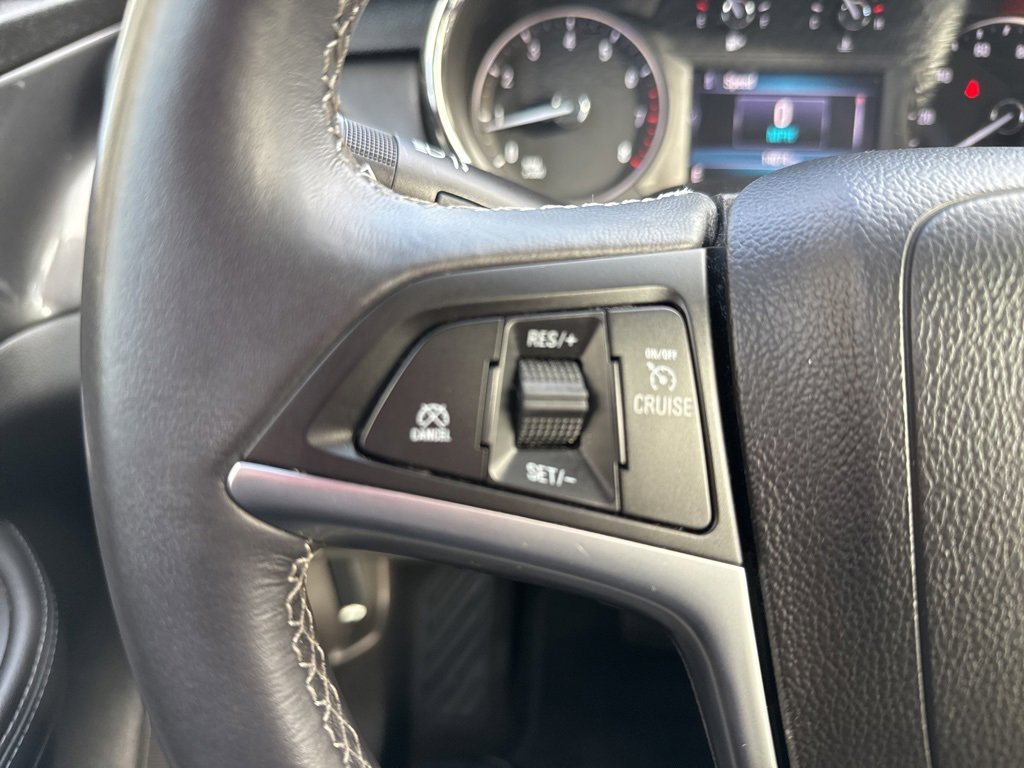 Used 2022 Buick Encore Preferred w/ Safety Package image 16