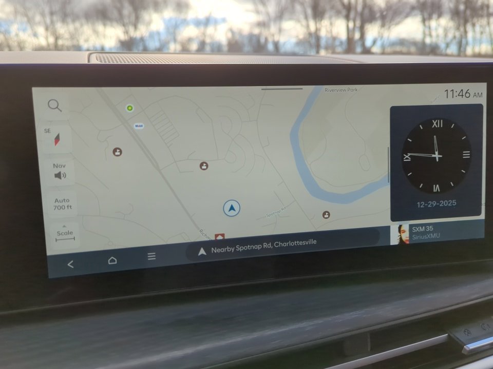 Used 2025 Hyundai Santa Fe Limited image 24