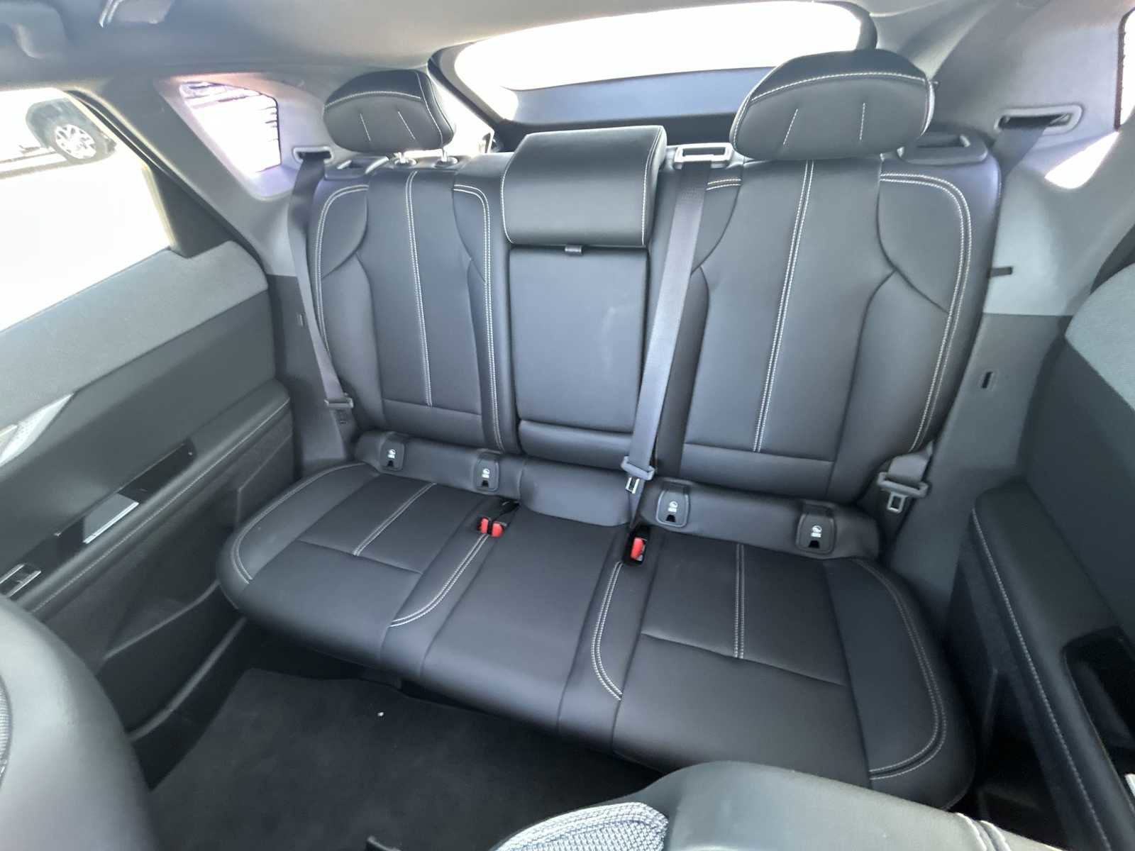 New 2025 Cadillac Optiq Luxury 1 image 24