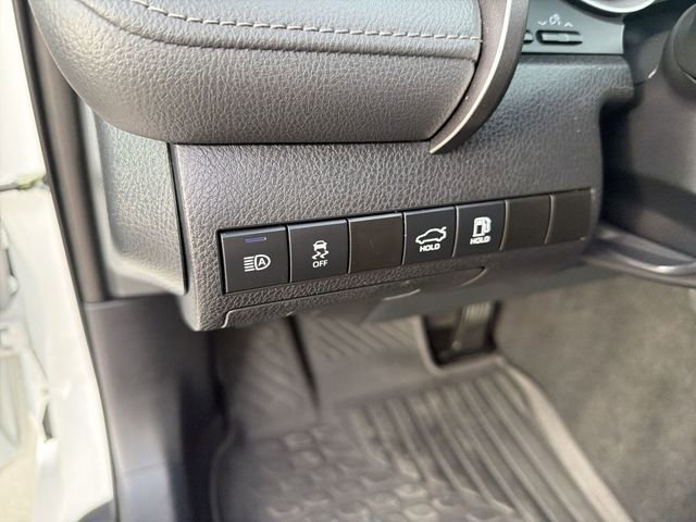 Certified 2022 Toyota Camry LE FWD image 11