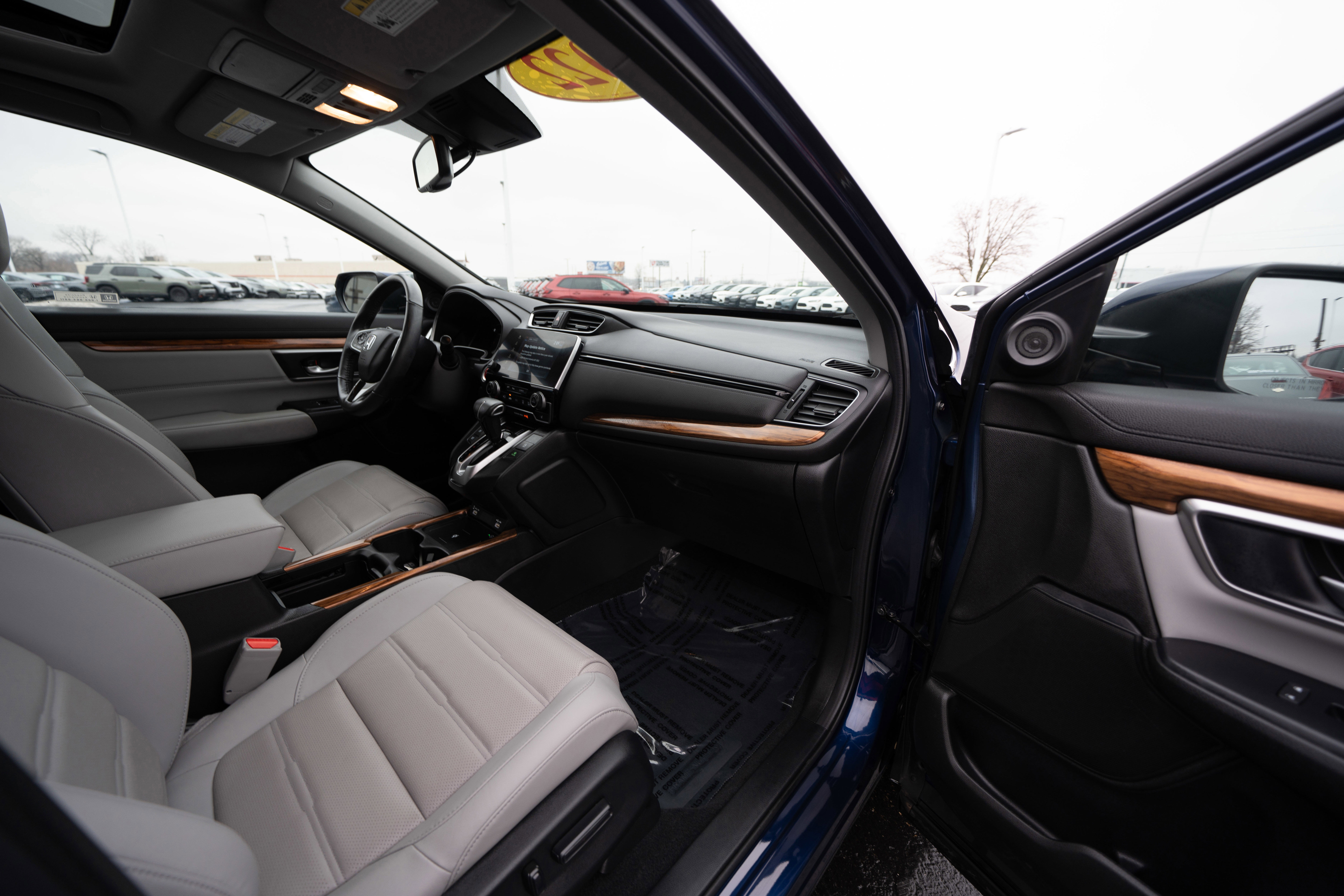 Used 2022 Honda CR-V Touring image 26