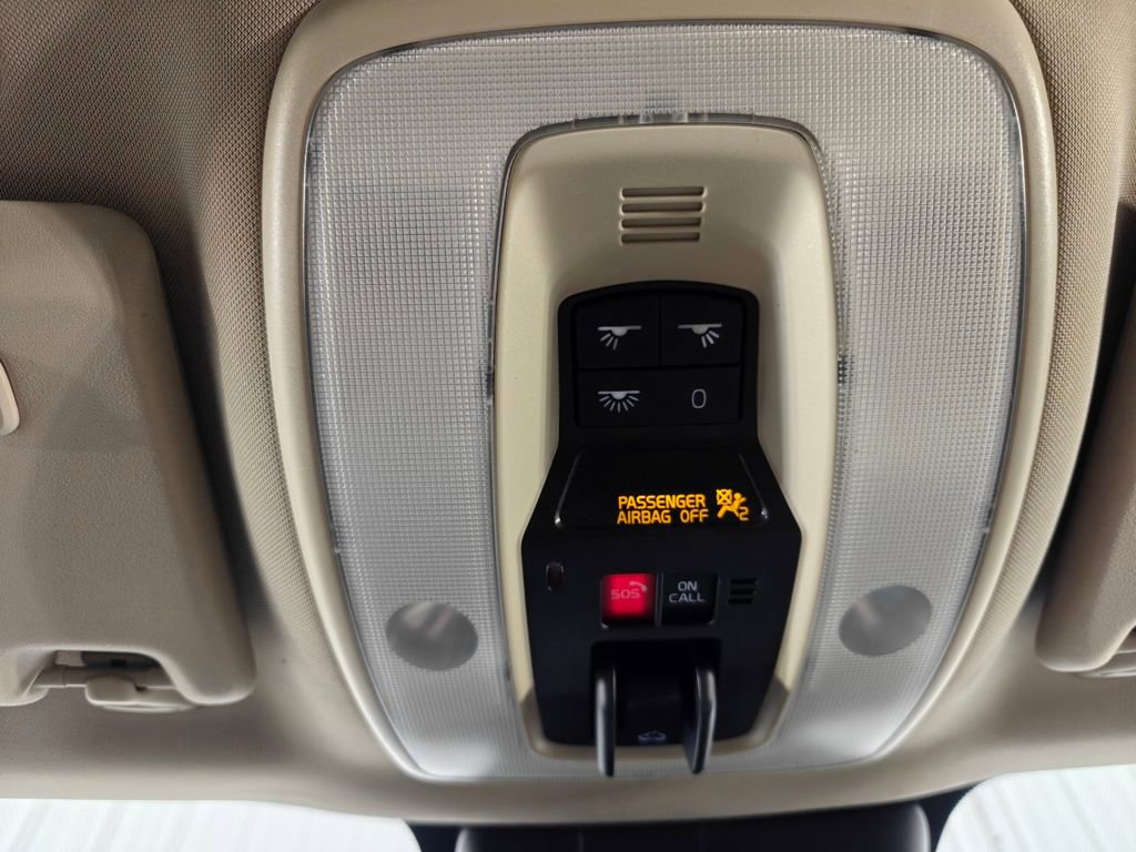 Used 2017 Volvo XC60 T5 Inscription w/ Preferred Option Package image 48