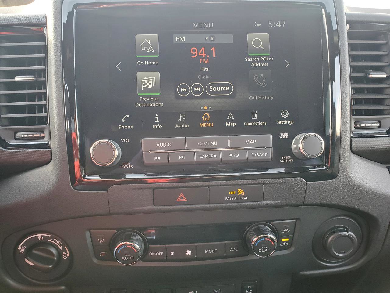 Used 2022 Nissan Frontier PRO-4X image 18