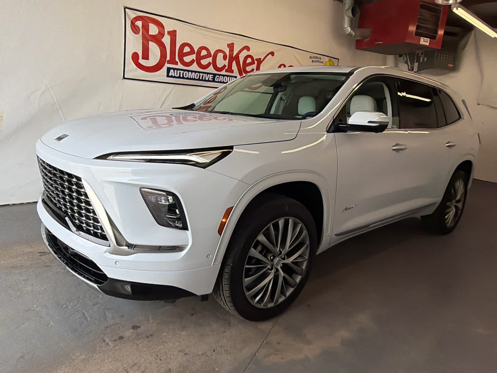 New 2026 Buick Enclave Avenir w/ Super Cruise Package FWD image 2