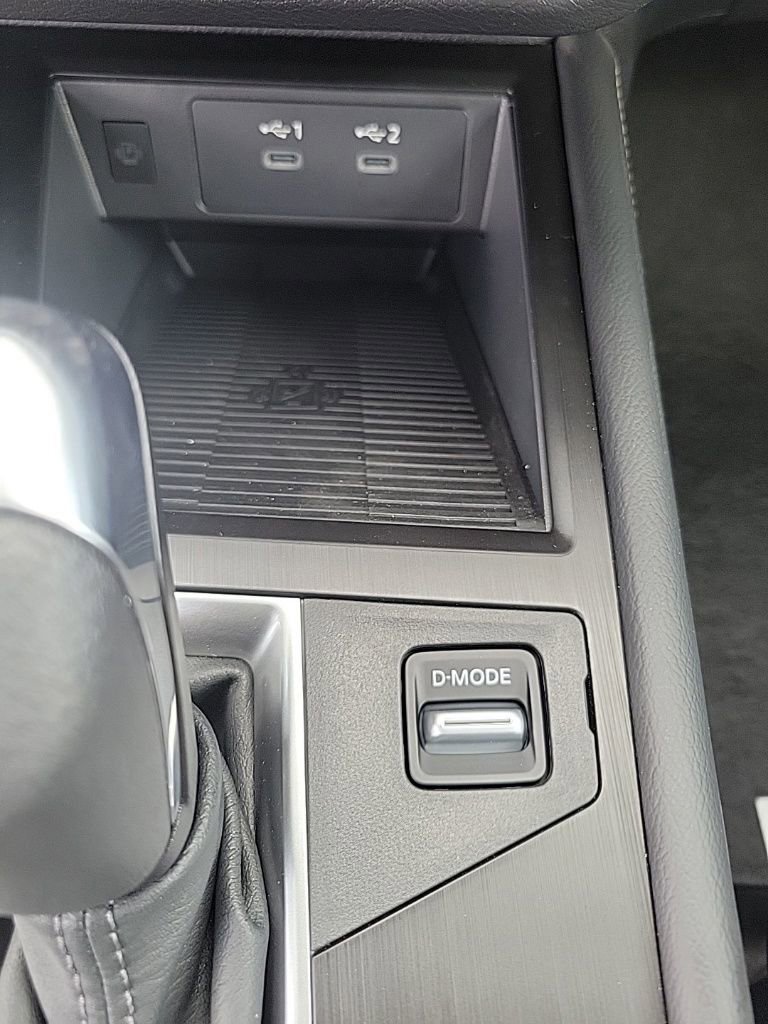 New 2025 Nissan Kicks SV w/ SV Premium Package image 21